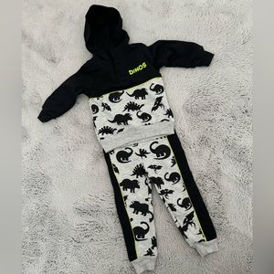 Little Rebel Dinosaur Black & Gray Sweatshirt & Sweat Pant Set size 24 months